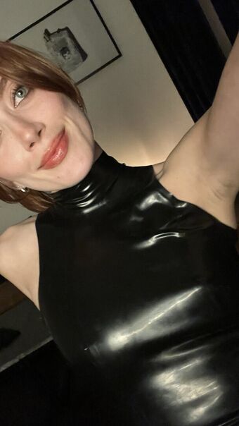1800 Dominatrix