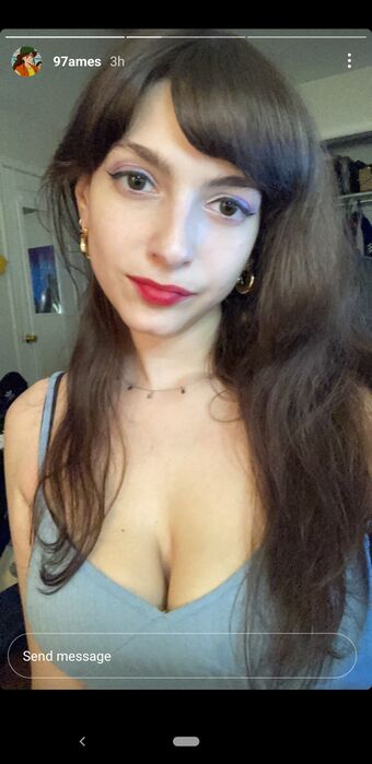 97ames Nahé Úniky OnlyFans Fotka 29