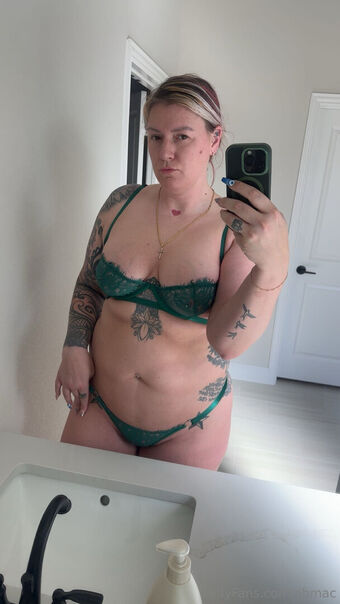 abmac Nahé Úniky OnlyFans Fotka 4