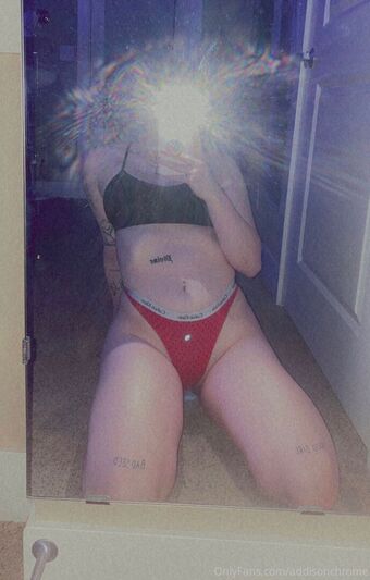 addisonchrome Nahé Úniky OnlyFans Fotka 1