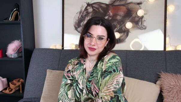 Adele Handy Nahé Úniky OnlyFans Fotka 1