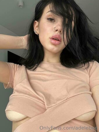 adelebee Nahé Úniky OnlyFans Fotka 37