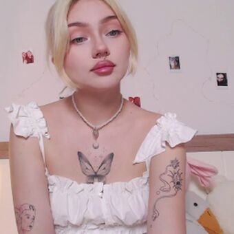 adelewilson__ Nahé Úniky OnlyFans Fotka 17