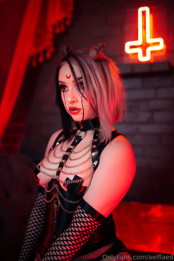 aelflaed Nahé Úniky OnlyFans Fotka 26
