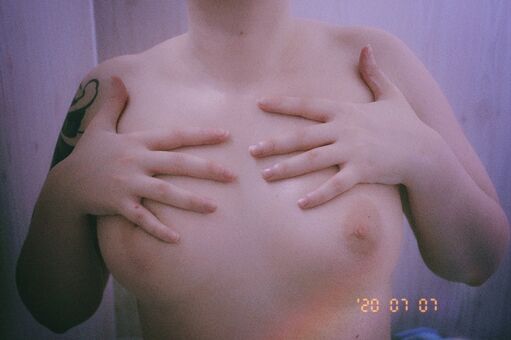akemi013 Nahé Úniky OnlyFans Fotka 21