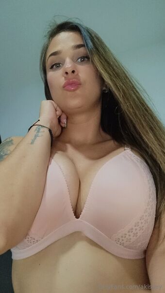 akissey Nahé Úniky OnlyFans Fotka 17