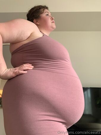 aliceeats Nahé Úniky OnlyFans Fotka 16