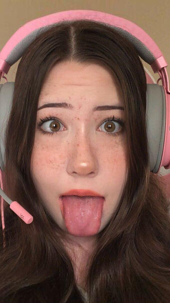 Alicia Jade Nahé Úniky OnlyFans Fotka 2