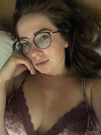 ampxposed Nahé Úniky OnlyFans Fotka 4