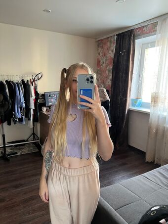 Anemonsa Nahé Úniky OnlyFans Fotka 18