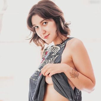Anie Nahé Úniky OnlyFans Fotka 4