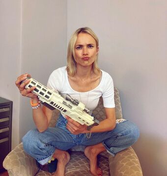 Annie Hoffmann Nahé Úniky OnlyFans Fotka 15
