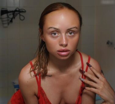 Anschaaa Nahé Úniky OnlyFans Fotka 5