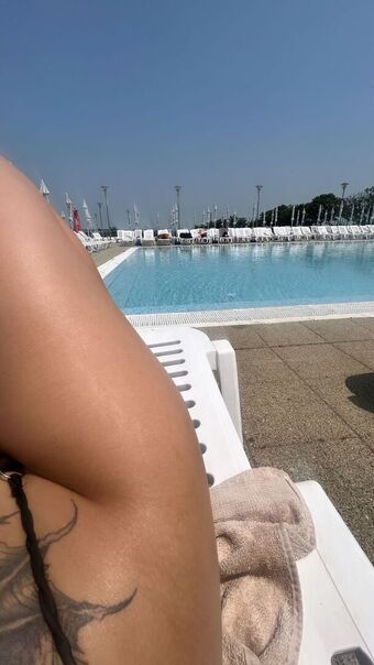 Anthrrax Nahé Úniky OnlyFans Fotka 47
