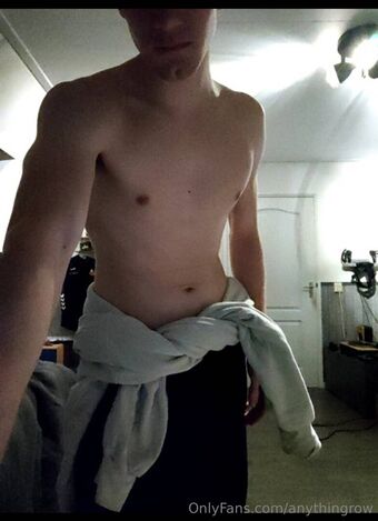 anythingrow Nahé Úniky OnlyFans Fotka 14