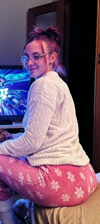 Ari Geli Nahé Úniky OnlyFans Fotka 33