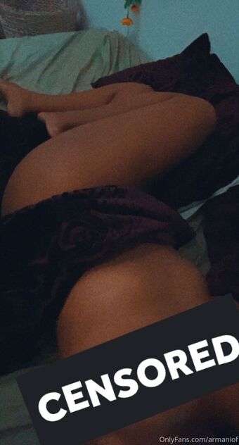 armaniof Nahé Úniky OnlyFans Fotka 6