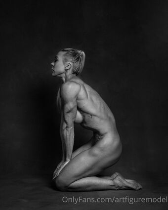 artfiguremodel Nahé Úniky OnlyFans Fotka 4