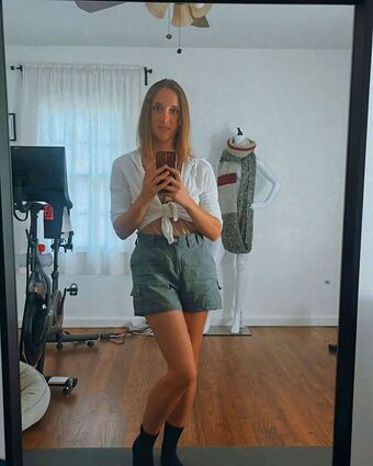 Ashley Victoria Robinson