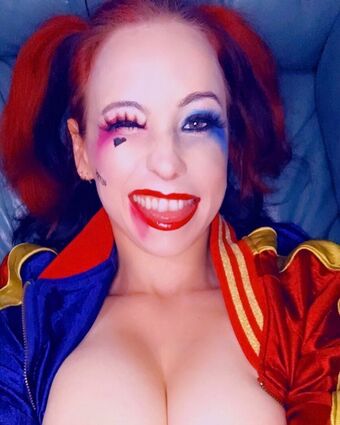 Asmodena Nahé Úniky OnlyFans Fotka 12