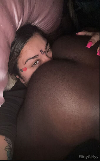 Asseatingqueen Nahé Úniky OnlyFans Fotka 16