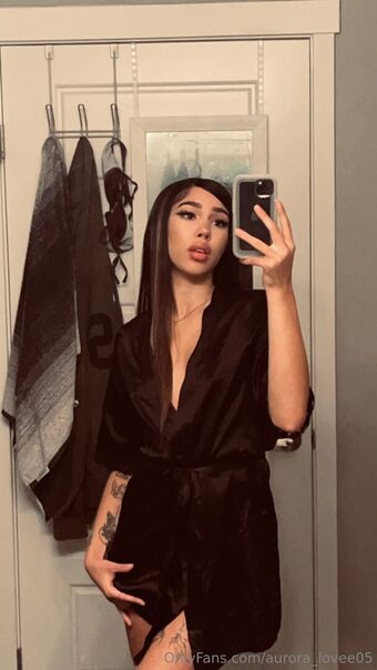 aurora_lovee05