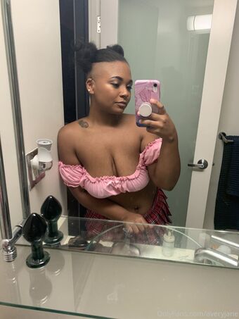 averyjane Nahé Úniky OnlyFans Fotka 17