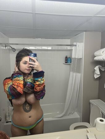 Bailey Ryan Nahé Úniky OnlyFans Fotka 18