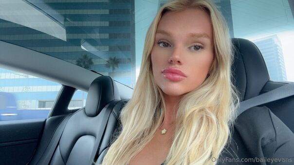 baileyevans Nahé Úniky OnlyFans Fotka 8