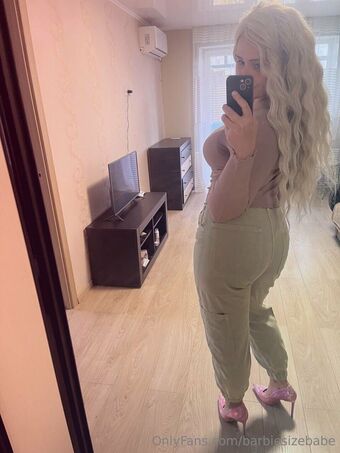 barbiesizebabe Nahé Úniky OnlyFans Fotka 7
