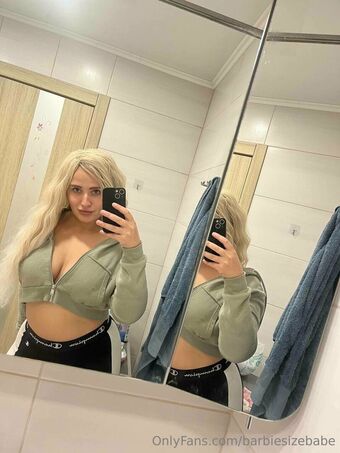 barbiesizebabe Nahé Úniky OnlyFans Fotka 8