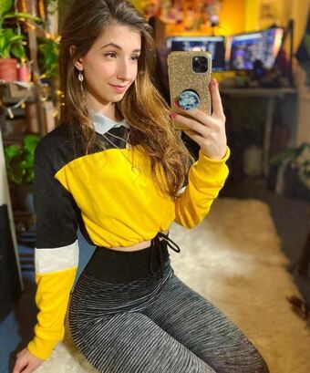 basostream Nahé Úniky OnlyFans Fotka 32