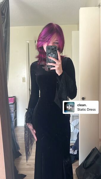 beehasleft Nahé Úniky OnlyFans Fotka 35