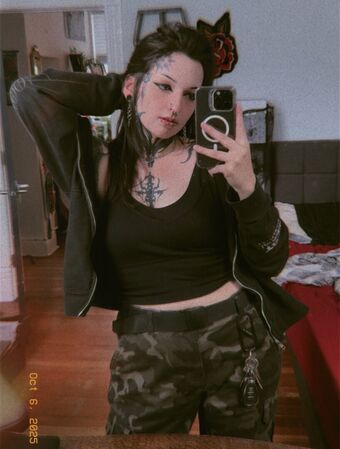 beepbat Nahé Úniky OnlyFans Fotka 22