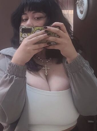 Beintensely Nahé Úniky OnlyFans Fotka 5