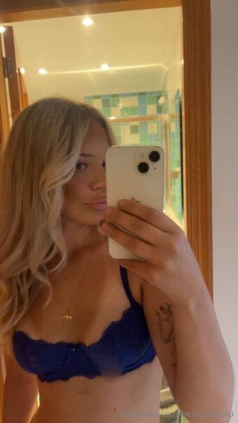 Bellablows Nahé Úniky OnlyFans Fotka 10