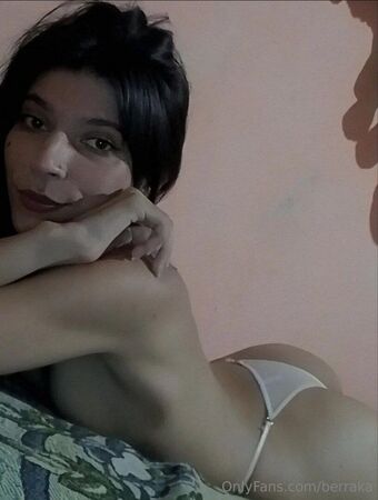 berraka Nahé Úniky OnlyFans Fotka 19