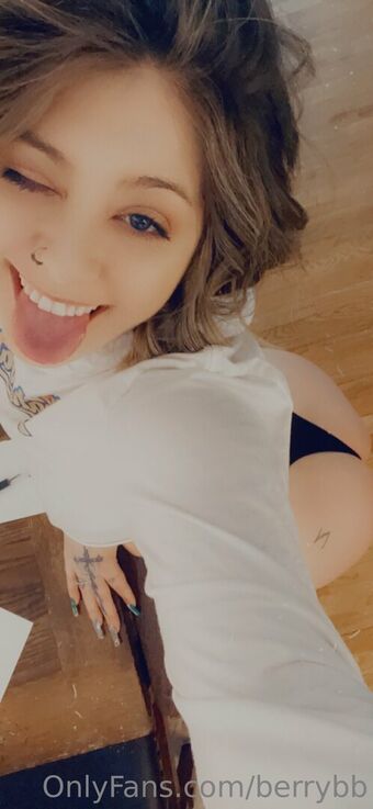 berrybb Nahé Úniky OnlyFans Fotka 5