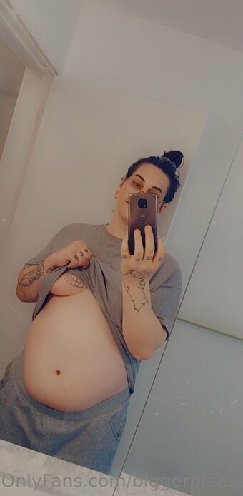 biggerplease Nahé Úniky OnlyFans Fotka 20