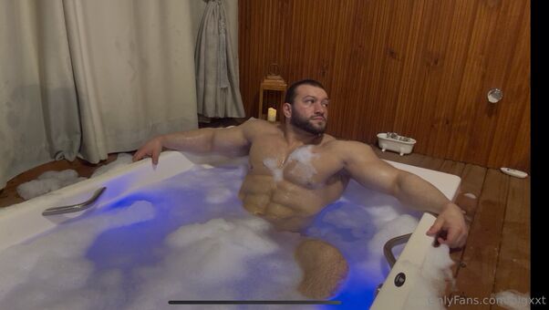 bigxxt Nahé Úniky OnlyFans Fotka 4