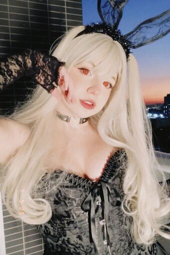 Bihune Nahé Úniky OnlyFans Fotka 2