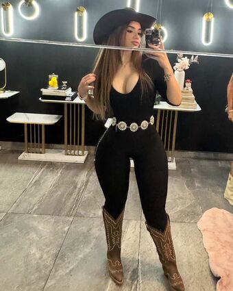 Blankdls Nahé Úniky OnlyFans Fotka 5