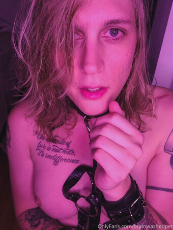 brainwashedpet Nahé Úniky OnlyFans Fotka 15