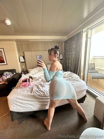 brizzy Nahé Úniky OnlyFans Fotka 8