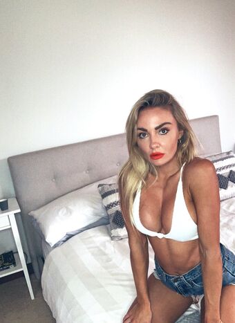 Brooke Evers Nahé Úniky OnlyFans Fotka 50