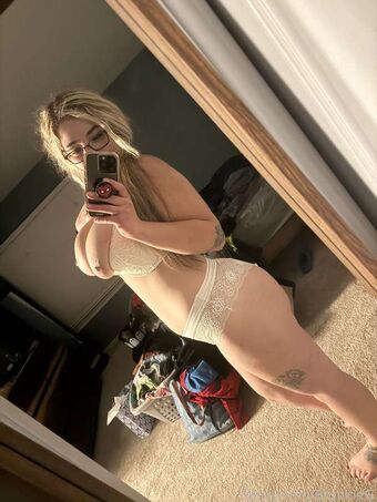 BrookieG Nahé Úniky OnlyFans Fotka 68
