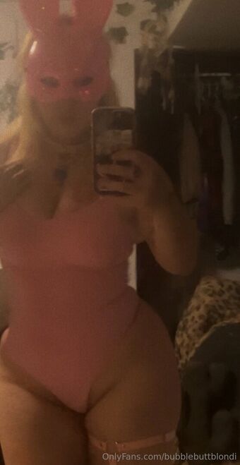bubblebuttblondi Nahé Úniky OnlyFans Fotka 6