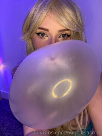 bubblesasmrx Nahé Úniky OnlyFans Fotka 4