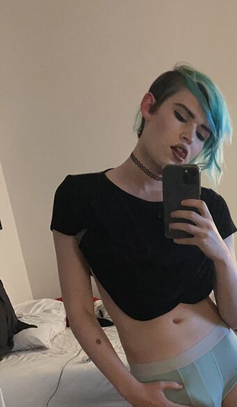 bugsmaytrix Nahé Úniky OnlyFans Fotka 1