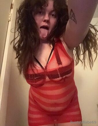 bustyybabe69 Nahé Úniky OnlyFans Fotka 3